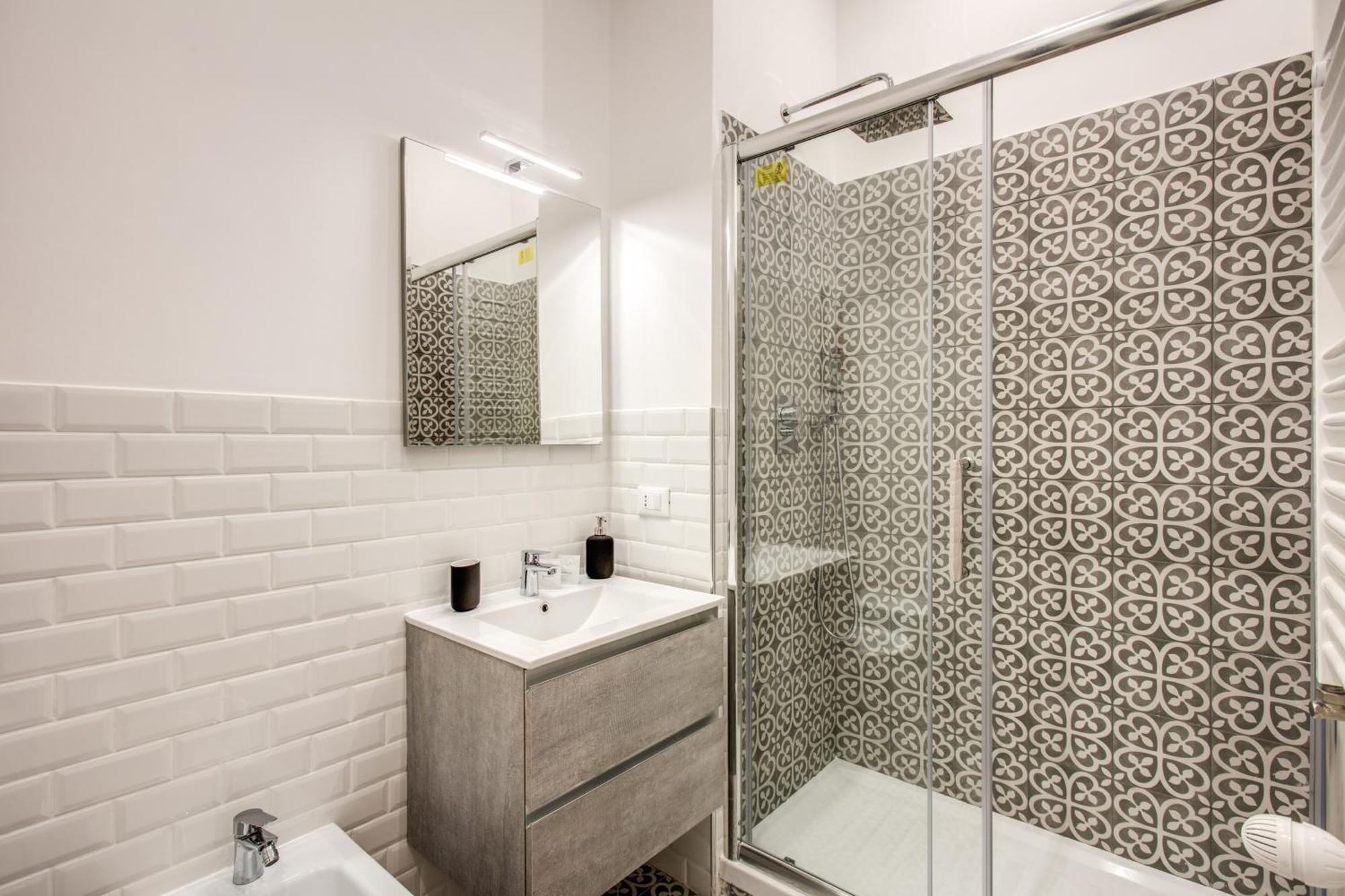 Monti Quiet And Spacious Apartment Roma Exterior foto